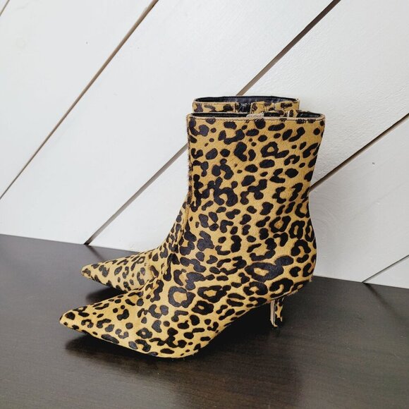 Steve Madden Alston-L Leopard Women's Sz 8 Print Cow Hair Upper Ankle Boots 10PT - Picture 2 of 9